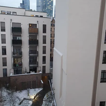 Mainstay Frankfurt *