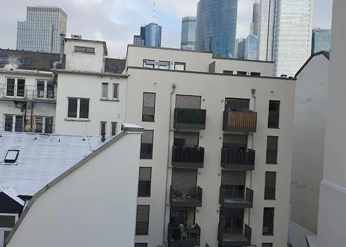 Mainstay Frankfurt Apartment *